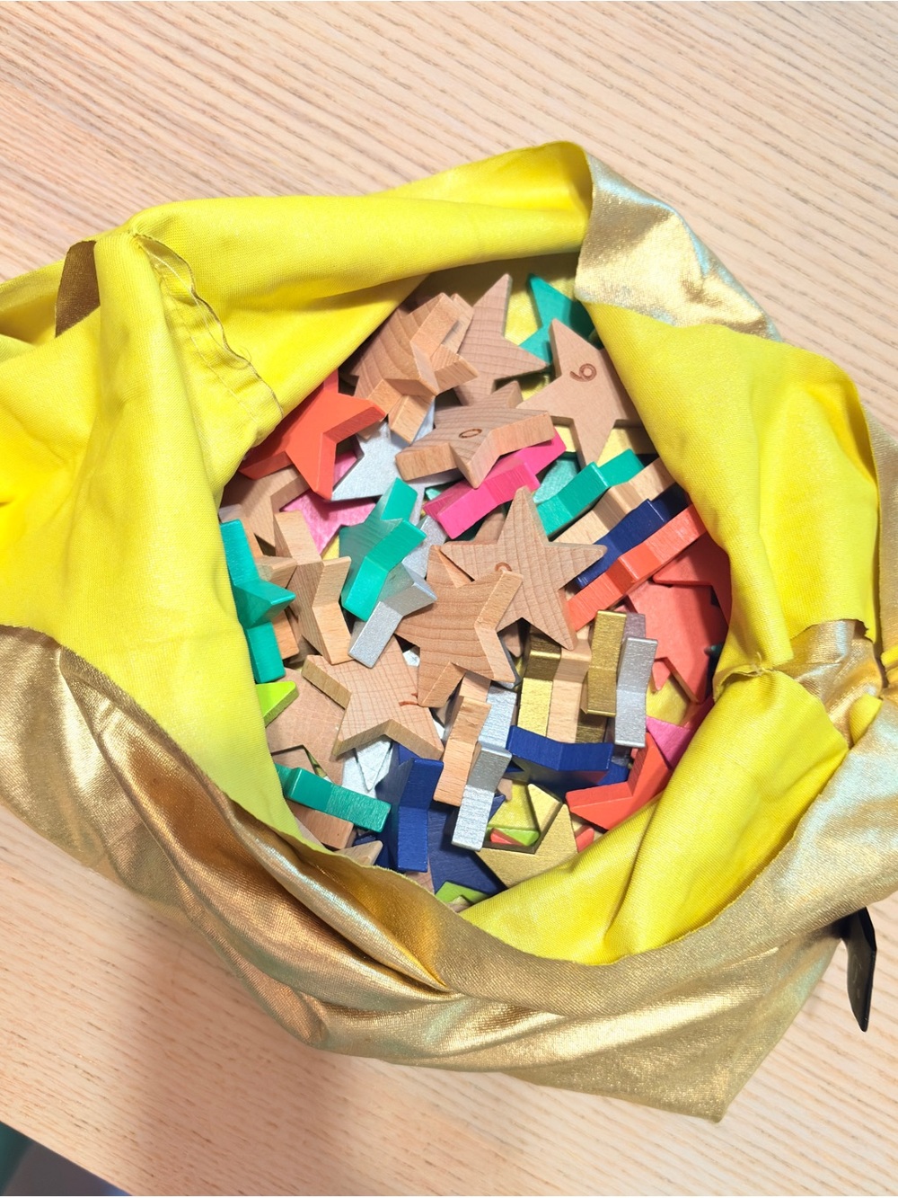 kiko+gg Tanabata 100 Star Dominos 
Wooden Star Set with Gold Storage Bag - Picture 2 of 9
